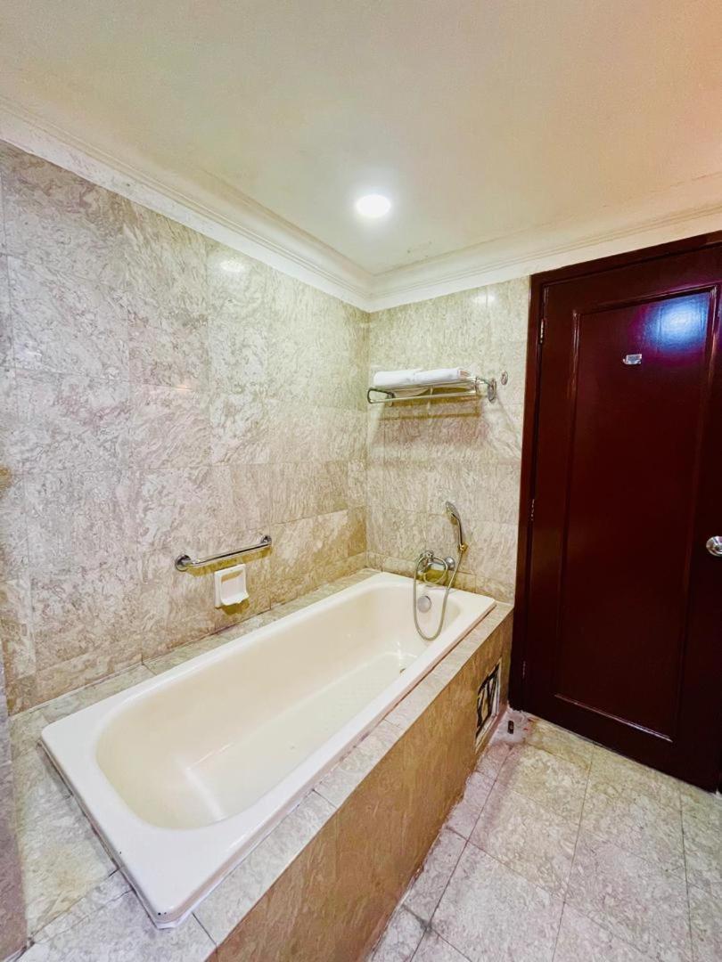 Royal Empire Suite At Times Square Kl Kuala Lumpur Exteriör bild